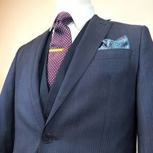 Versace Collection Navy Blue Pinstripe  Wool Silk Suit Jacket 38‎ R Read